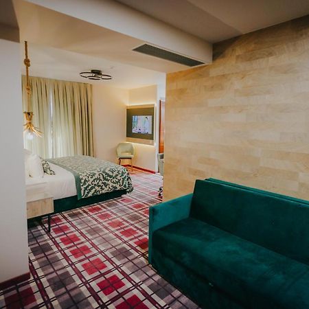 Lostrita - Pastravarie, Hotel & Spa บายามาเร ภายนอก รูปภาพ