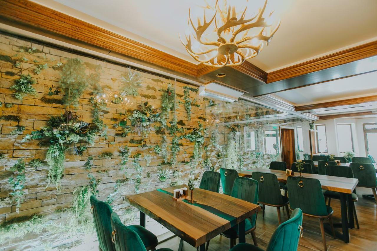 Lostrita - Pastravarie, Hotel & Spa บายามาเร ภายนอก รูปภาพ