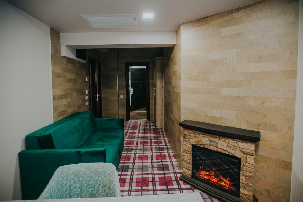 Lostrita - Pastravarie, Hotel & Spa บายามาเร ภายนอก รูปภาพ
