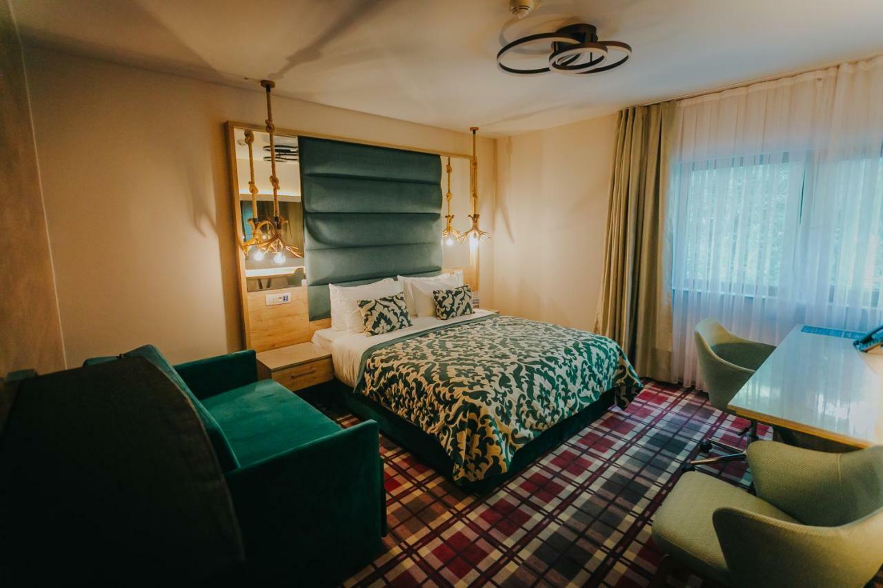 Lostrita - Pastravarie, Hotel & Spa บายามาเร ภายนอก รูปภาพ