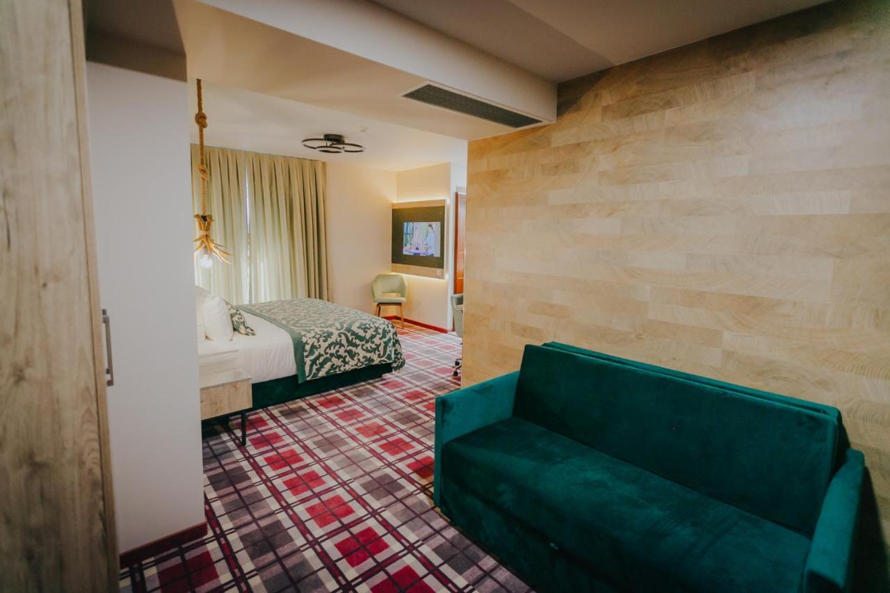 Lostrita - Pastravarie, Hotel & Spa บายามาเร ภายนอก รูปภาพ